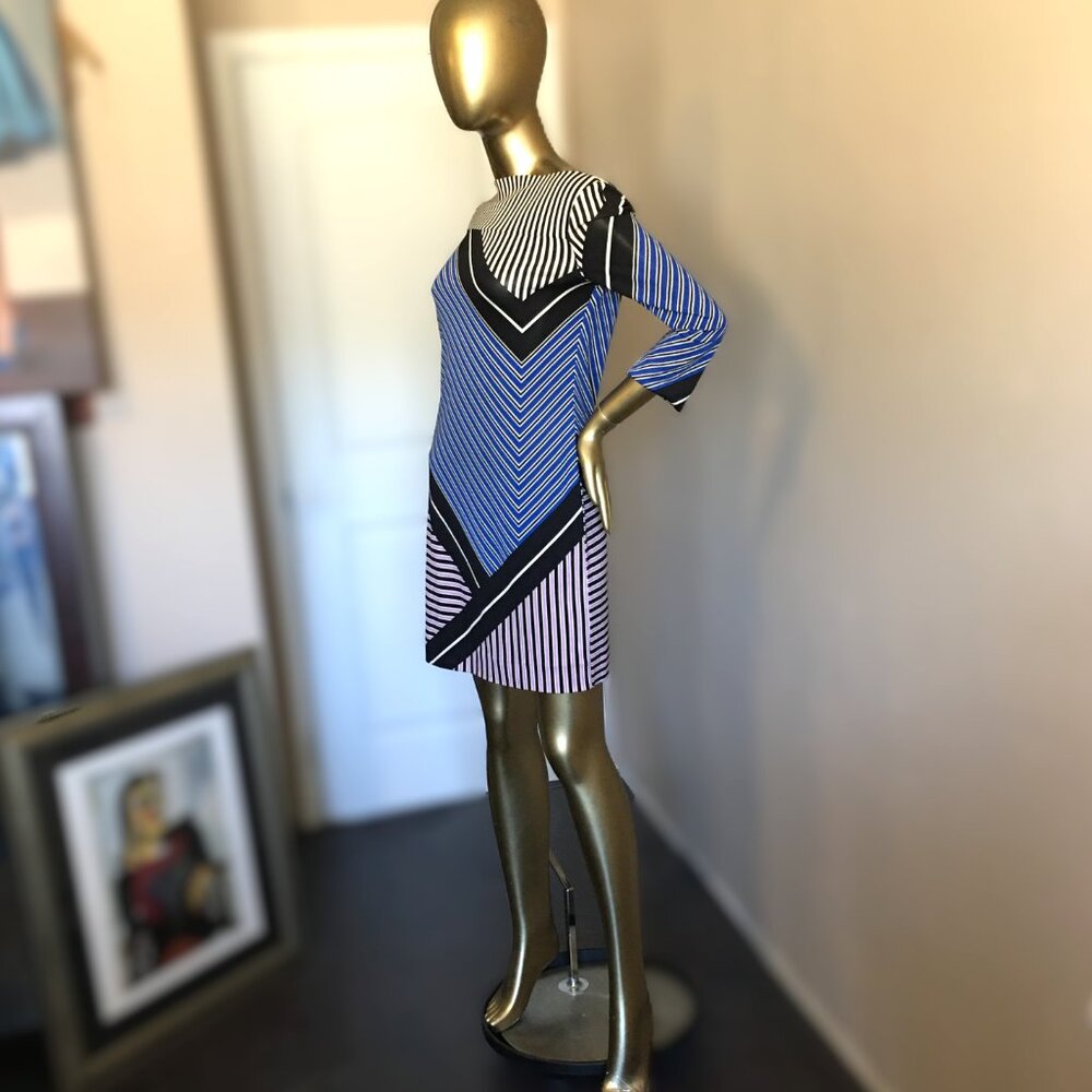 DIANE VON FURSTENBERG "Ruri" Striped Shift Dress - Picture 5 of 11